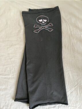 Delia’s sweatpants